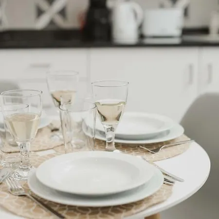 Guestready - Cyan Heaven Downtown Apt Apartamento Oporto